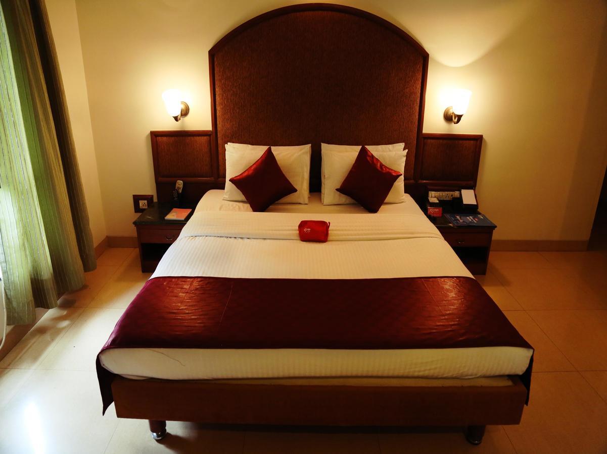 Hotel Srimaan Pune Bagian luar foto