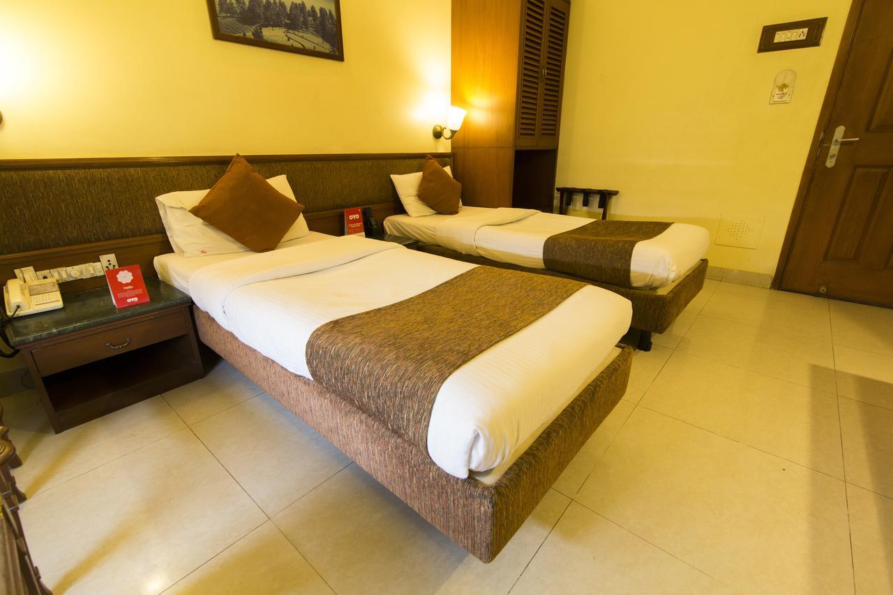 Hotel Srimaan Pune Bagian luar foto
