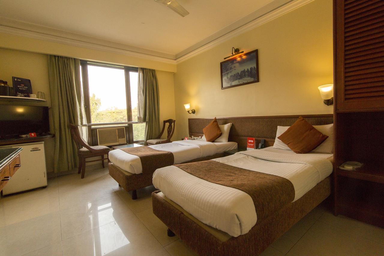 Hotel Srimaan Pune Bagian luar foto